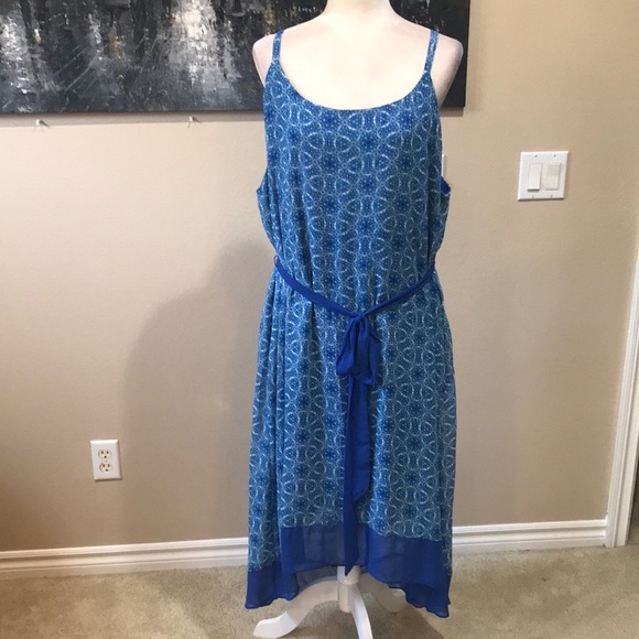 Lane Bryant Dresses & Skirts - Lane Bryant Blue Floral Sheer Maxi Dress w/Hi-Low Hem Adjustable Tie Belt-22/24